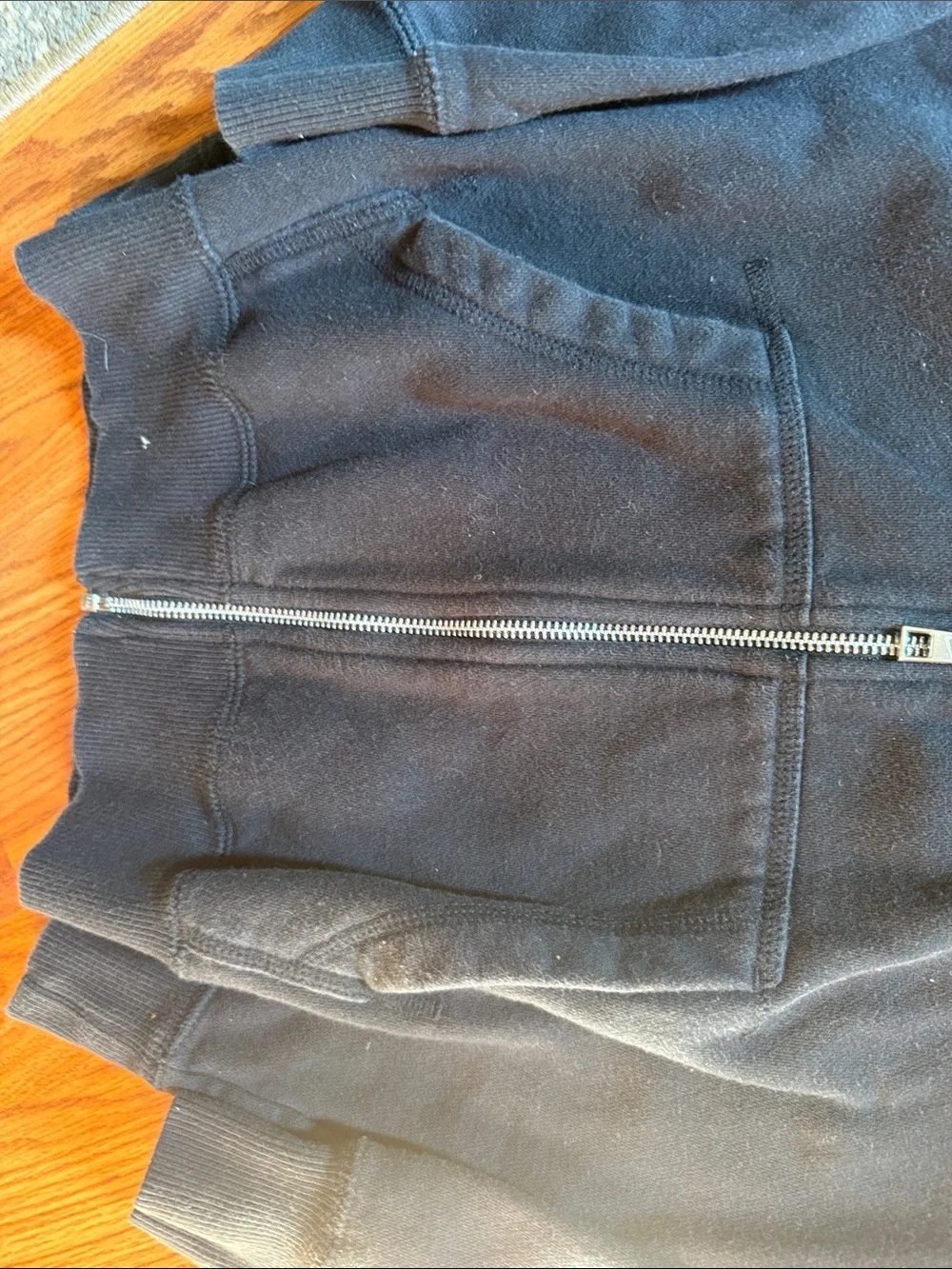 Nike Men's Black Zip-Up Hoodie with Small Swoosh